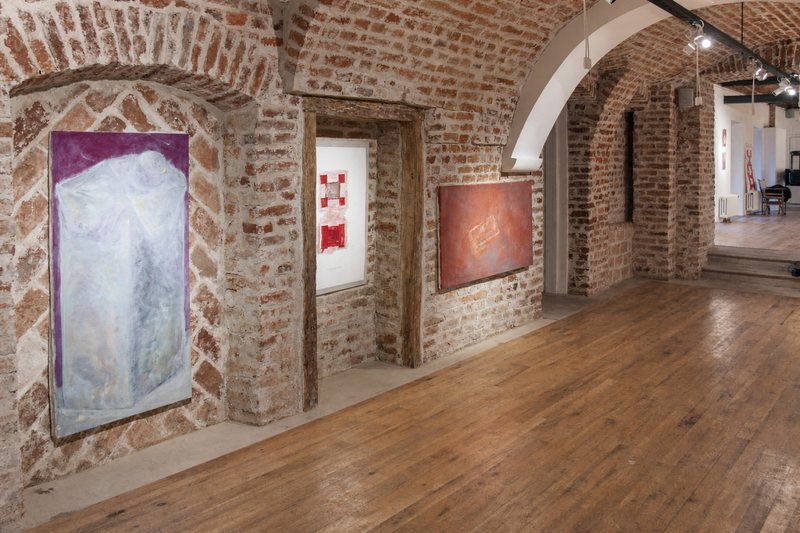 Installation view, Receptacle and Container, Casa Artelor, 2008
