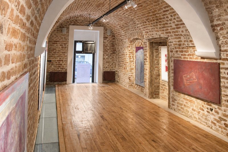 Installation view, Receptacle and Container, Casa Artelor, 2008